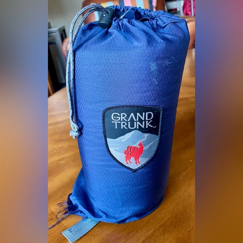 Grand Trunk Blue inflatable Travel Pillow